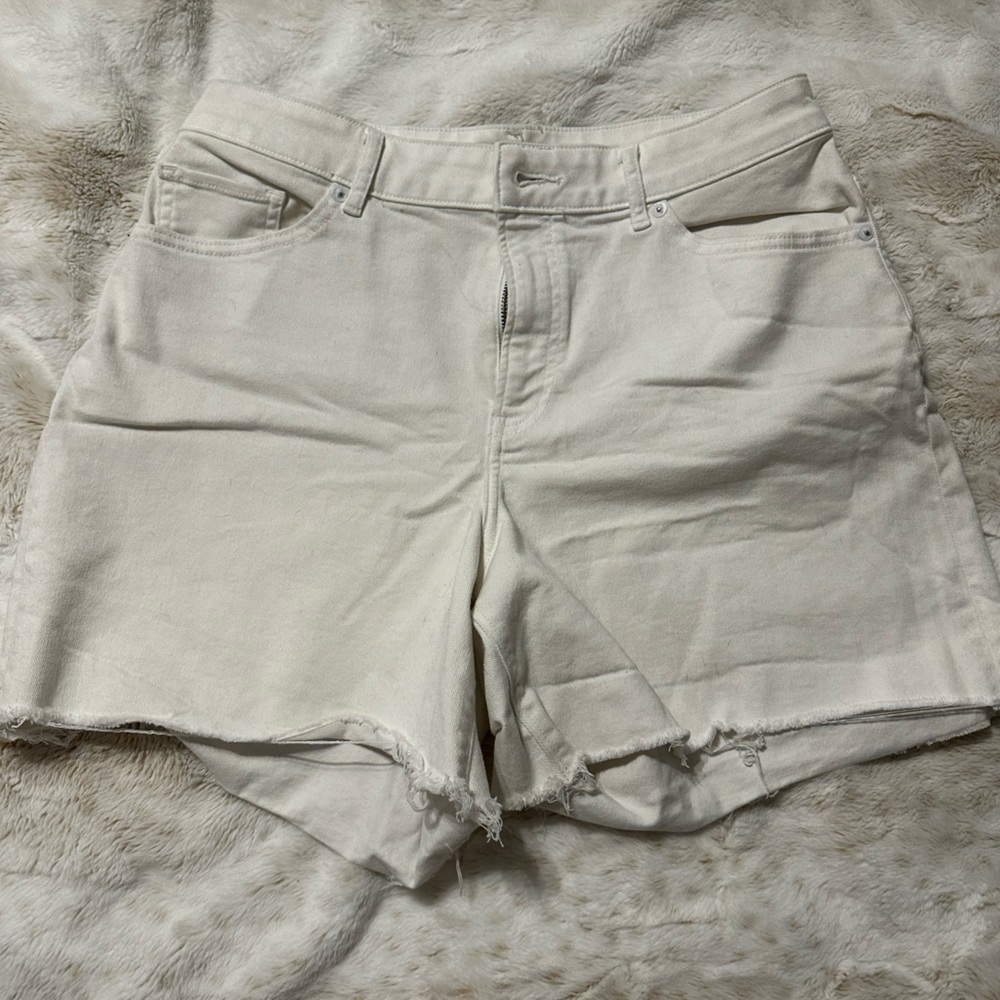 Express high rise white shorts
